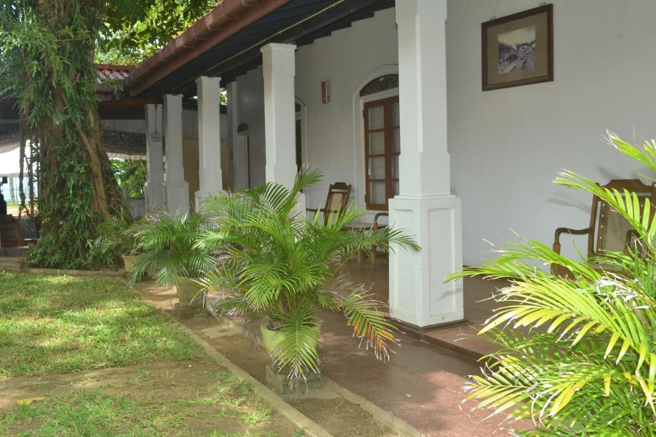 Hotel Rest House Matara Exterior foto